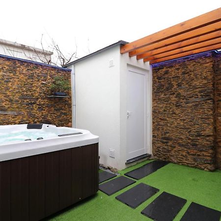 Dainty House Villa โอวาร์ ภายนอก รูปภาพ